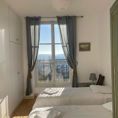 Dans Chateau Apartman Limay
