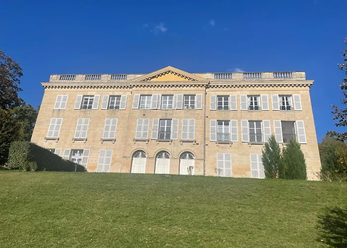 Dans Chateau Daire *
